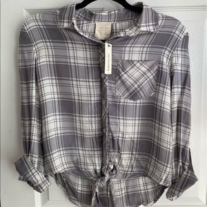 Francescas Women’s Plaid Button Down Top NWT